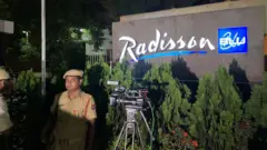 रॅडिसन ब्ल्यू