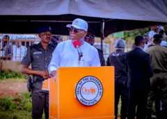 Gomina ipinlẹ Ondo, Lucky Aiyedatiea nibi eto ilu kan