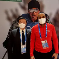 Садыр Мамытов ОС кураторлору менен