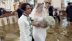 Zašto se Filipinci venčavaju u poplavljenim crkvama