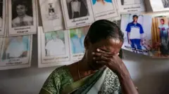 දරුවන් සොයන අම්මාවරු