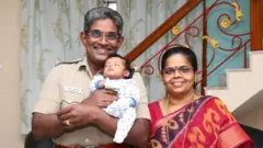 லயோலா மற்றும் அவரது குடும்பத்தினர்