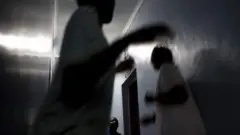ምስሊ ደቂ ኣንስትዮ