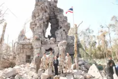 นายอนุทิน ชาญวีรกูล นายกรัฐมนตรี รมว.มหาดไทย ตรวจเยี่ยมและให้กำลังใจกำลังพลที่ปราสาทตาควาย เมื่อวันที่ 29 ธ.ค. 2568