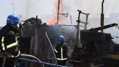 Yanğın söndürənlər 