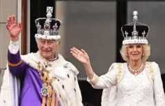 Umwami Charles III n'umwamikazi Camilla