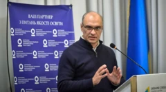 Сергій Сиротенко перед мікрофоном