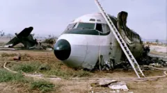 संभाजीनगर विमान अपघात: '15 फुटांवरुन उड्या मारल्या म्हणून वाचलो, पण 55 जणांचा जीव गेला'