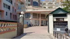 ભાવનગર મેડિકલ કૉલેજની તસવીર, રેગિંગ, મેડિકલ વિદ્યાર્થી, ડૉક્ટર, જુનિયર ડૉક્ટર, સિનિયર ડૉક્ટર, રેસિડન્ટ ડોક્ટર,બીબીસી ગુજરાતી, ધારપુર રેગિંગ, ગુજરાત, ગુજરાતી સમાચાર, બીબીસી ગુજરાતી ન્યૂઝ, અપડેટ, ન્યૂઝ અપડેટ