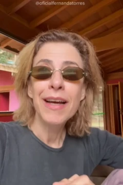 Fernanda Torres em vídeo no Instagram