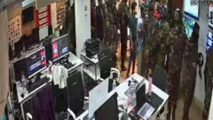 বাংলাদেশ টাইমস এর সিসিটিভ ফুটেজ থেকে নেওয়া ছবি