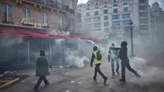 பிரான்சில் வன்முறை - பதற்றம்