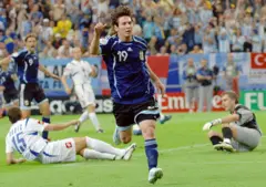 Messi tras su gol contra Serbia en 2006.