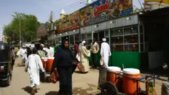 ኛላ ከተማ