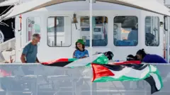 Greta Tunberg na brodu ka Gazi