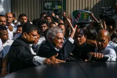Ranil Wikramasinghe appearing in court 
