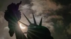 సంపూర్ణ సూర్యగ్రహణం 