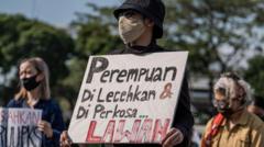 dugaan-pelecehan-seksual-di-grup-percakapan-digital-mahasiswa-ui-dan-ipb-harus-dijerat-hukum-demi-efek-jera-dan-penghilangan-rape-culture