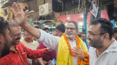 बांकीपुर विधानसभा सीट पर प्रचार करते हुए प्रशांत किशोर