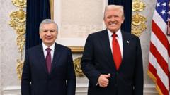 Тошкент: Мирзиёев Ўзбекистонда ҳали ҳеч ким қилмаган ишни қилмоқчи ёки Россия бўлмаса, бошқасими?