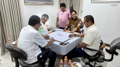 mengapa-foto-menhut-raja-juli-bermain-domino-dengan-bekas-tersangka-pembalak-liar-problematik