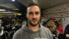 سيف الله احمدزی