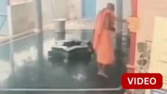 மருதமலை அடிவாரத்தில் வெள்ளி வேல் திருட்டு - வெளியான சிசிடிவி காட்சி