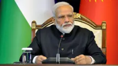 नरेंद्र मोदी