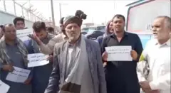 جمع مالکان خودرو‌های سنگین زابل در اعتراض به «مسدود شدن کارت‌ سوخت»