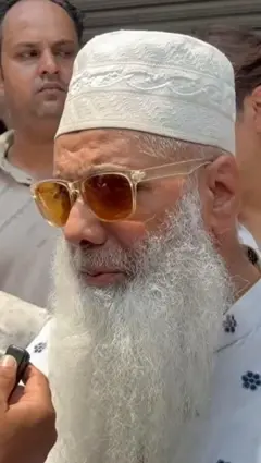 मालवीय नगर के होटल में आग को लेकर चश्मदीद ने ये बताया 