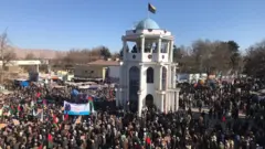 تخار