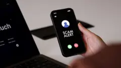 கோவையில் ஒரே பள்ளியில் படித்த மாணவர்களின் பெற்றோரை குறிவைத்து பல லட்சம் மோசடி 