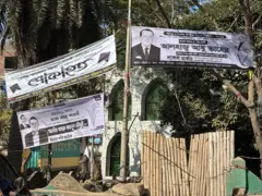 উৎসবের পরিবেশ দেখা গেছে নির্বাচন ঘিরে