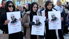عزاداری برای قاسیم سلیمانی در کرمان