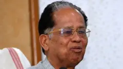 तरुण गोगोई