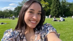 Alexandra Flores lulus dengan gelar di bidang Pemasaran Fesyen and Jurnalisme di Metropolitan University of London Juni ini.