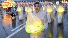 رژه فانوس‌‌ها به استقبال سالروز تولد بودا در کره جنوبی