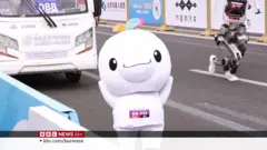 ဘေကျင်းက စက်ရုပ် အပြေးပြိုင်ပွဲ