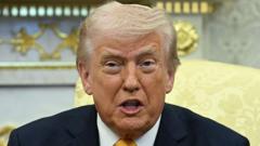 Trump llama "cobardes" a sus aliados de la OTAN por no ayudarle a romper el bloqueo de Irán en el estrecho de Ormuz