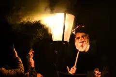 اعتراضات لندن ۱۴۰۴