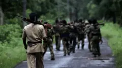 12 जण ठार झाल्यावर नक्षलवादी म्हणतात, 'अपूर्ण स्वप्न पूर्ण करणार'