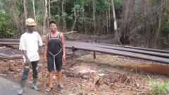 Les parents d'une fille enlevée en 2014