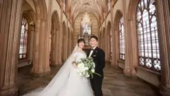 ሙሽሮቹ ጆሴፍ ይውና ባለቤቱ ካንግ ቲንግ