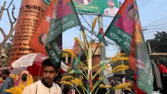 আনুষ্ঠানিক প্রচার-প্রচারণা না থাকলেও বগুড়ায় বিএনপি নেতাকর্মীদের মাঝে ভোট ঘিরে উচ্ছ্বাস দেখা যাচ্ছে