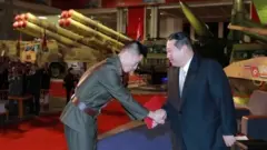 كيم جونغ أون وعسكري