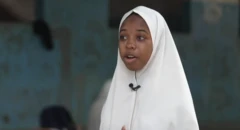 વિદ્યાર્થિની