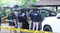 Polisi menyelidiki tempat kejadian kematian Brigadir RA
