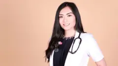 Alegra Wolter seorang dokter transpuan mengalami gender dysporia sejak kecil. Dia terlahir sebagai laki-laki, tetapi merasa identitas gendernya berbeda.