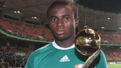 Sani Emmanuel of Nigeria collect di Golden Ball award for di best player for 2009 Under-17 World Cup