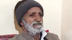 પદ્મશ્રી દાદુદાન ગઢવીને 'હેમુ ગઢવી ઍવૉર્ડ' તથા 'મેઘાણી ઍવૉર્ડ'થી નવાજવામાં આવ્યા છે.